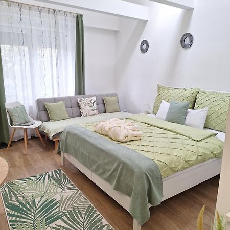 Varfal Apartman II Eger Extérieur photo